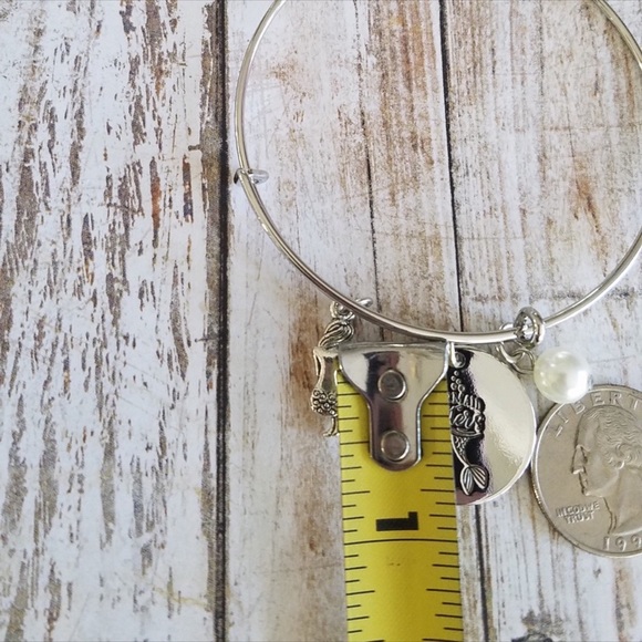 Mermaid sisters bracelet - Picture 5 of 6
